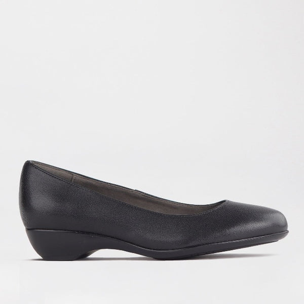 Froggie Leather Court Shoes | Flat Leather Court Shoes | Court Shoe South Africa | Wider Fit Court 