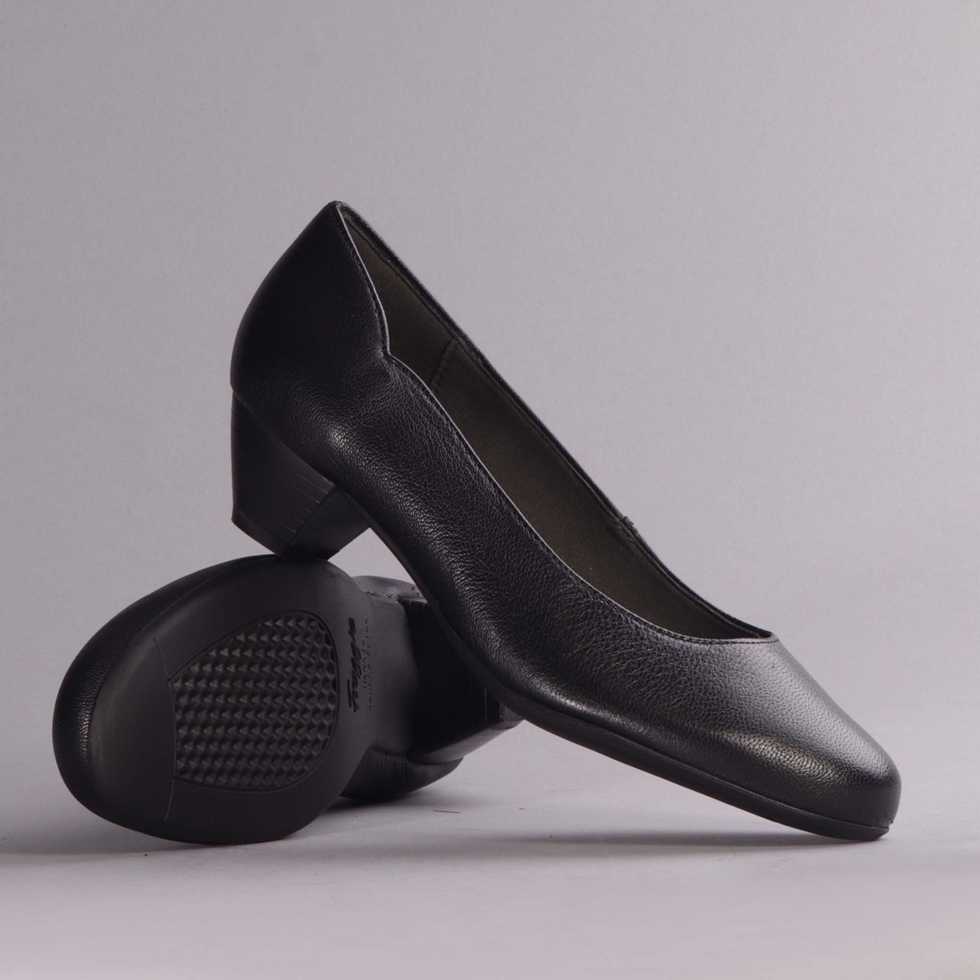 Mid-Heel Court Shoe in Black - Froggie Factory Shop ZA – Froggie Shoes