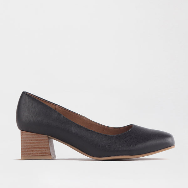 Block Heel Court Shoe in Black - 12476