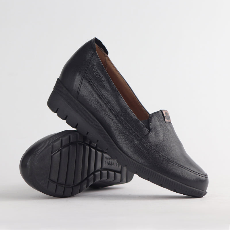Loafer with Removable Footbed in Black - 12493