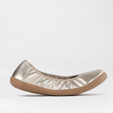 Elasticated Barefoot Pump with Removable Footbed in Gold - 12530