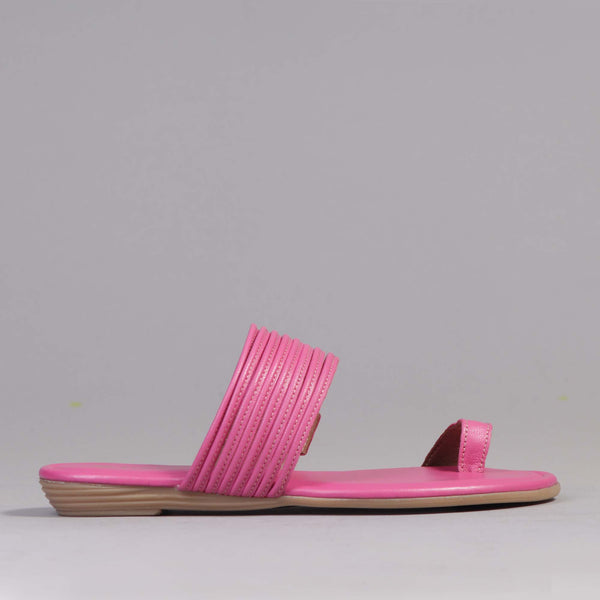 Flat strappy thong sandals in Hot Pink - 12559 - Froggie Shoes
