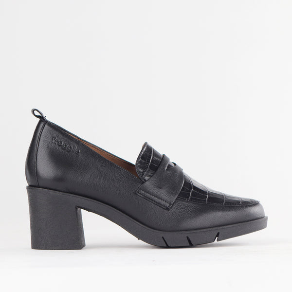 Chunky Loafers in Black - 12622