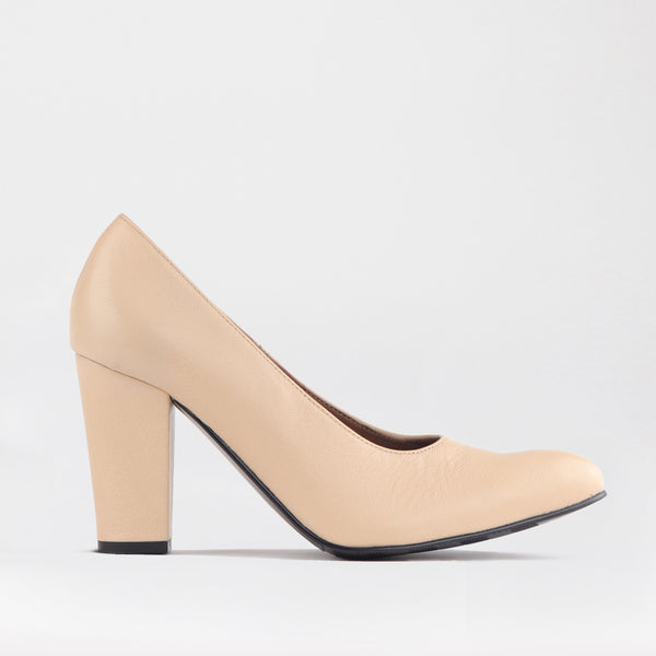 Pointed Court Shoes with Block High Heel in Cream - 12625