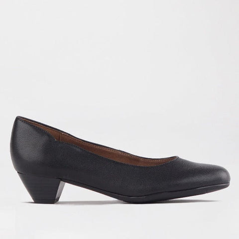 Mid-Heel Court Shoe in Black - 12635