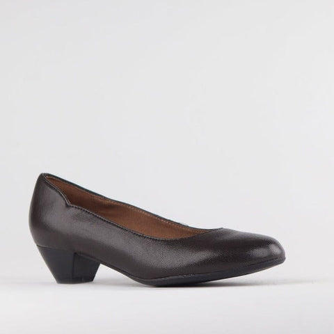 Mid-Heel Court Shoe in Brown - 12635