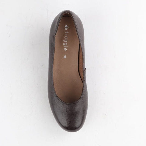 Mid-Heel Court Shoe in Brown - 12635