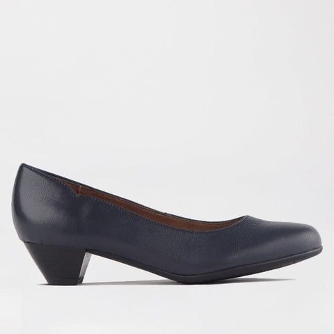 Mid-Heel Court Shoe in Navy - 12635