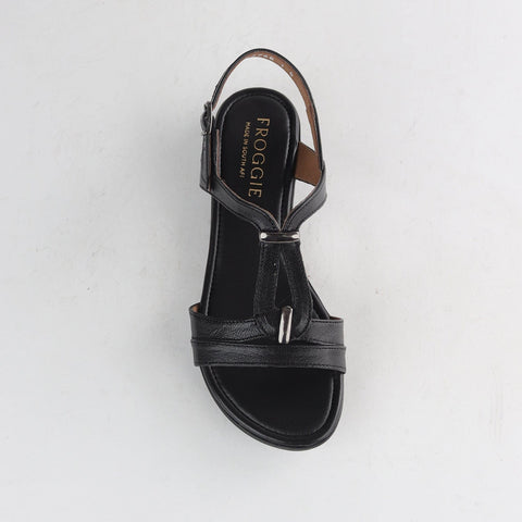 Slingback Flat Sandal in Black - 12617