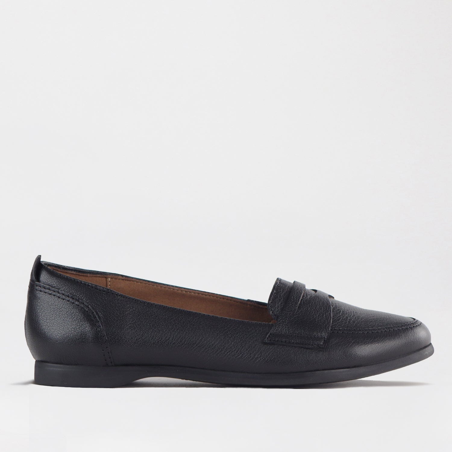 Froggie Shoes Shoes 3 / Black / 11374 Flat Loafer in Black- 11374