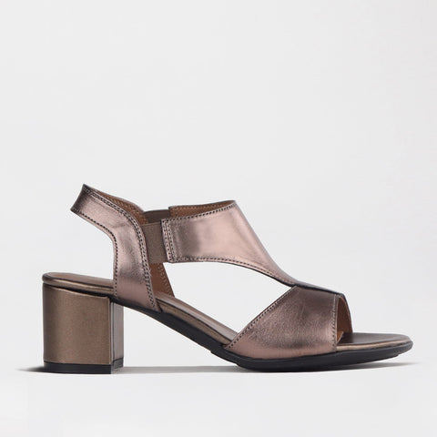 Elasticated Block Heel Sandal in Lead Metallic - 12818