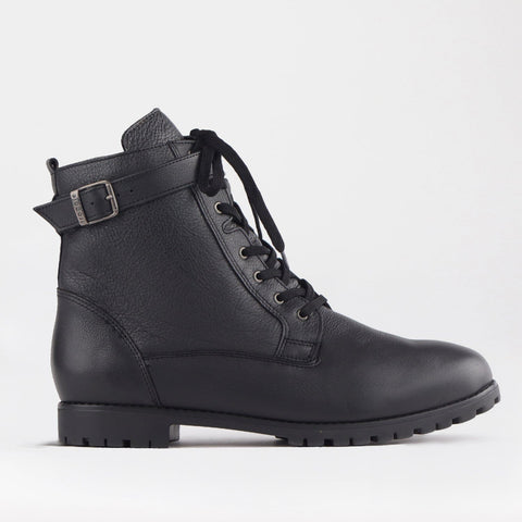 Lace-up Ankle Boot in Black - 11981