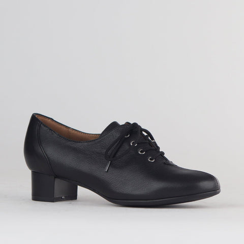 Block Heel Shoe in Black - 11407