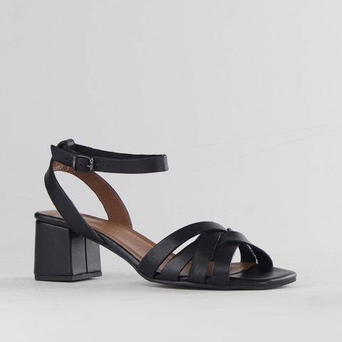 Block Heel strappy Sandal in Black - 12678