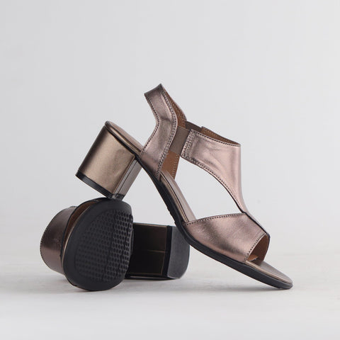 Elasticated Block Heel Sandal in Lead Metallic - 12818