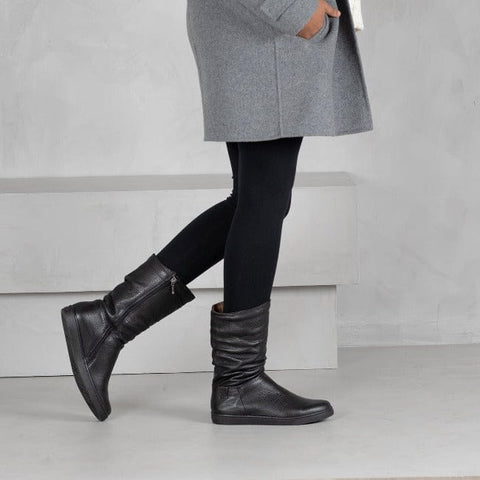 Mid-Calf Boot in Black - 10970