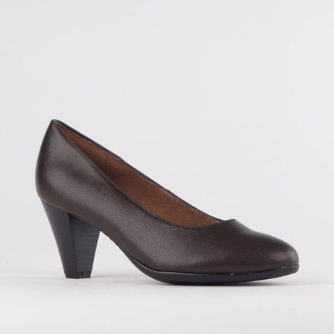 Mid Heel Court Shoe in Brown - 12045