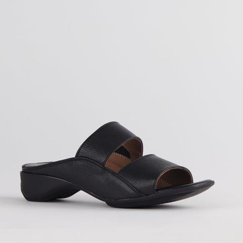 Slip-on Mule Sandal in Black - 12317