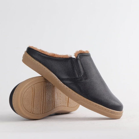 Slip-on sneakers with Sheepskin Fur Linning in Black - 12798