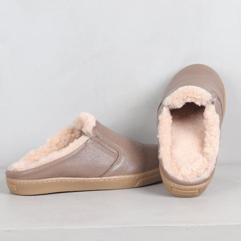 Slip-on sneakers with Sheepskin Fur Linning in Stone - 12798