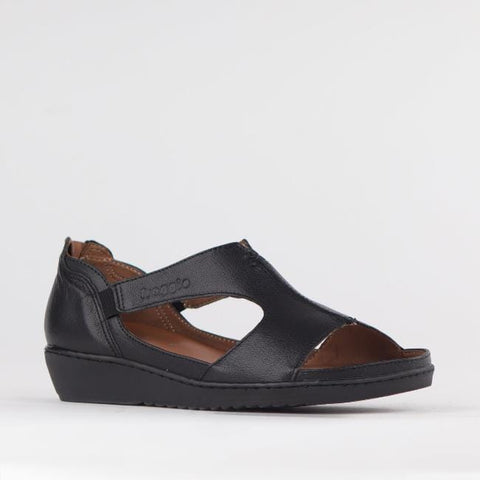 Close Back T-bar Sandal with Removable Footbed in Black - 12707