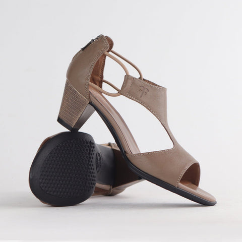 Wider Fit T-Bar Heel in Stone -11645